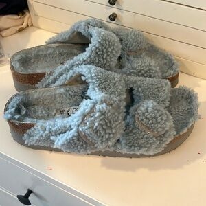 Papillo by Birkenstock Anthropologie baby blue fluffy teddy sandals size 40